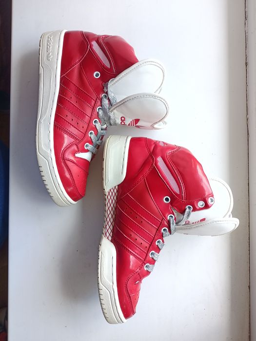 Взуття, кросівки     adidas       .