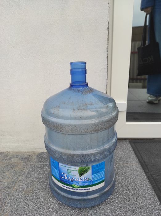 Бутиль 19 л б/у для води