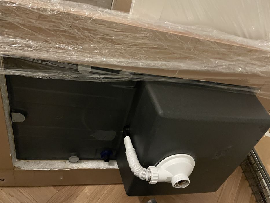 Ikea Saljan blat imitacja dębu z otworem na kuchenkę i zlewozmywakiem