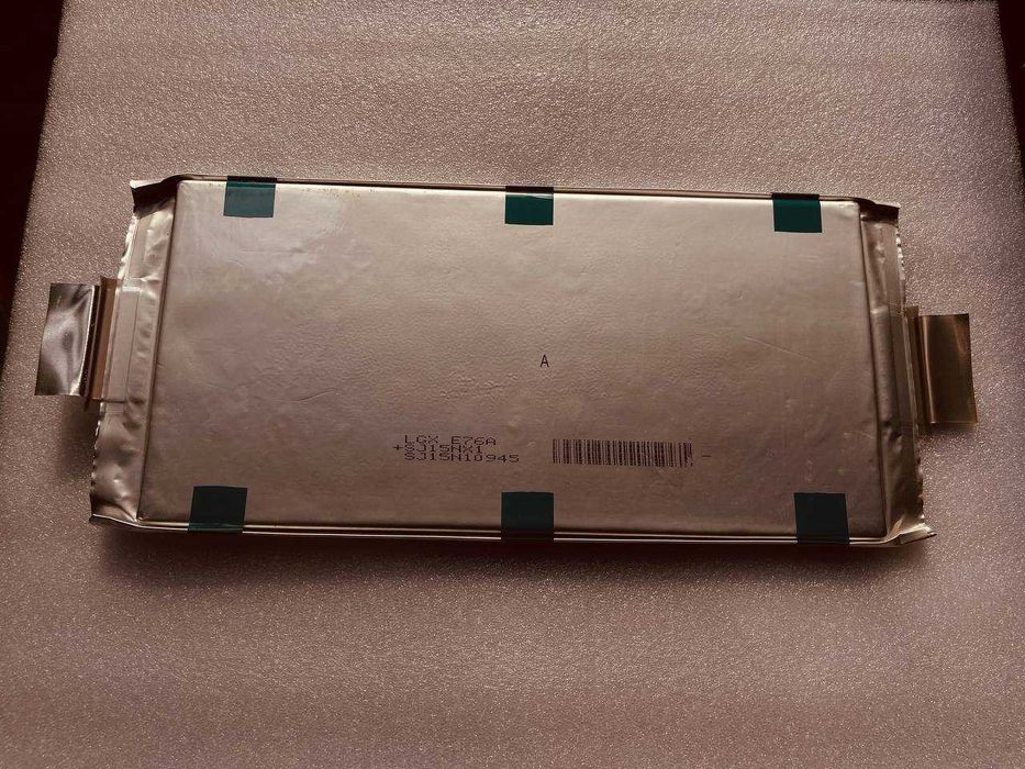 Акумуляторний елемент LGX E76