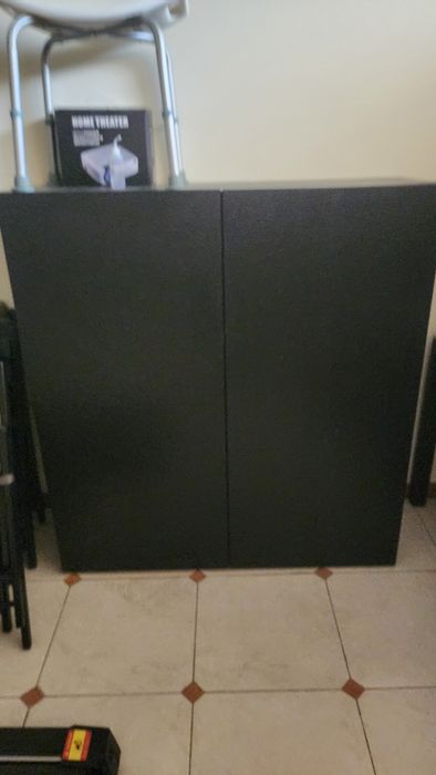 Armário preto de arrumação 120x130x42 cm
