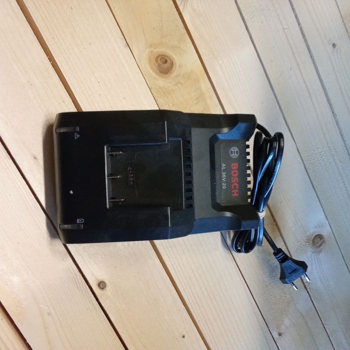 Bosch ładowarka gal 36/20 cv,nowa