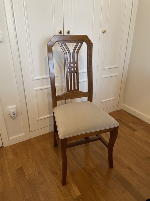 Mobília completa de Quarto em Castanho Maciço