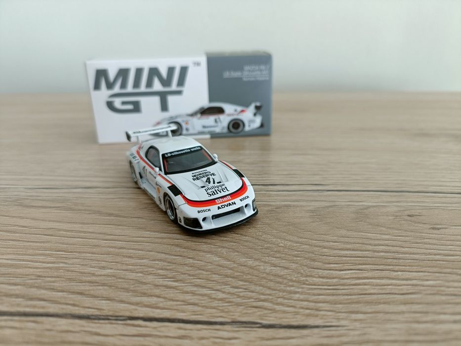 Mini GT Mazda RX 7 LB i Nissan Silvia s15 LB ADVAN