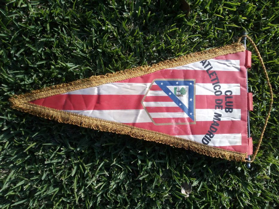 Galhardete antigo do Atlético de Madrid