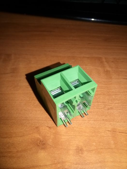 Разъем для инвертора Powmr 3,2