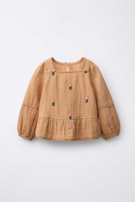 Bluzka dziewczęca 110 z haftowanymi kwiatkami | z długim rękawem 5 lat