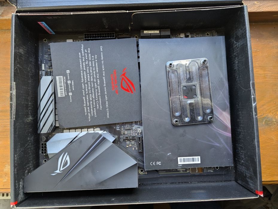 Материнская плата am 4 asus rog strix b450-f gaming ii