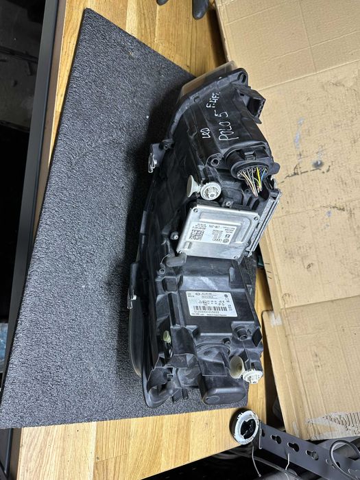 Фара ліва VW Polo 5 рестайлинг Full LED 6C1941035 комплектна