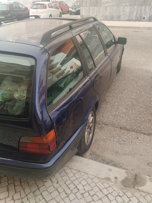 BMW 318 TDS 1997 Touring gasóleo  €465 Euros ou iPhone 16