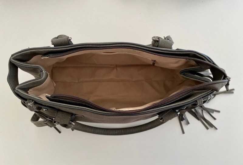 Mala com boa arrumação