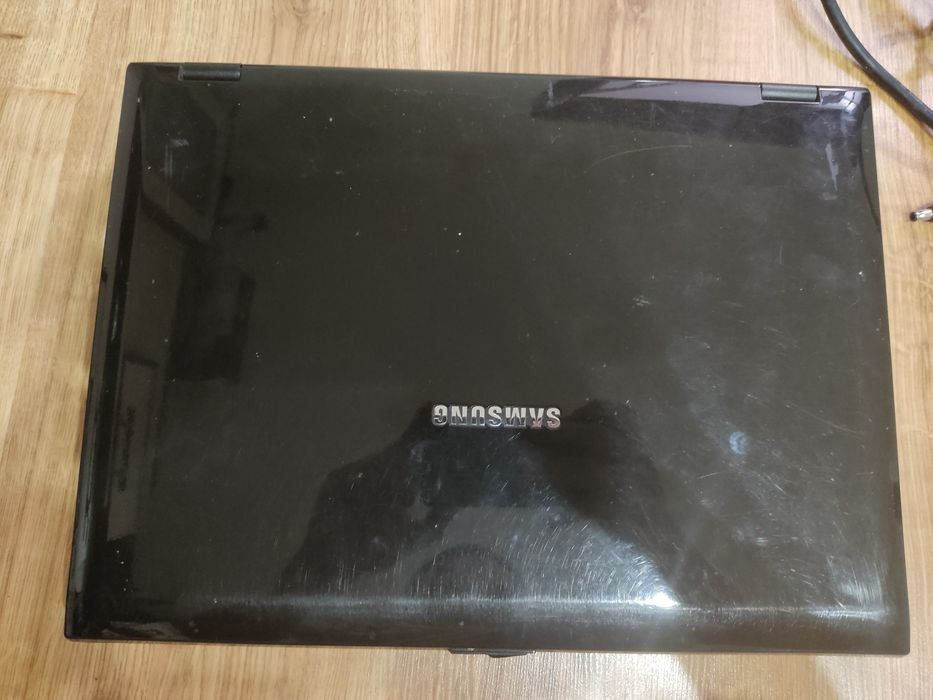 Ноутбук Samsung R60+ неробочий по запчастинах LTN154X3-L03