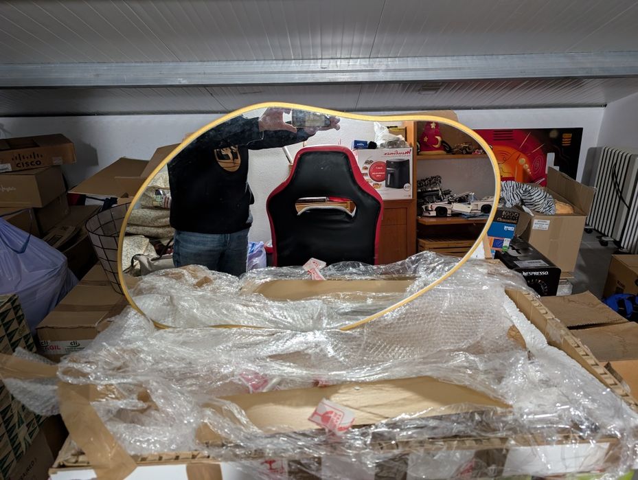 Espelho novo ainda na embalagem