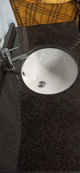 Armário de casa de banho