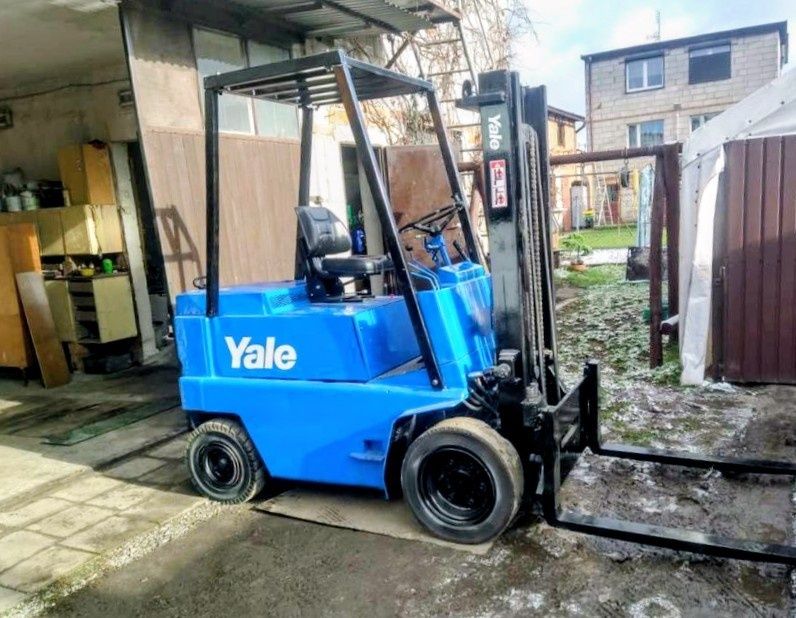 Wózek widłowy Yale 2.5t