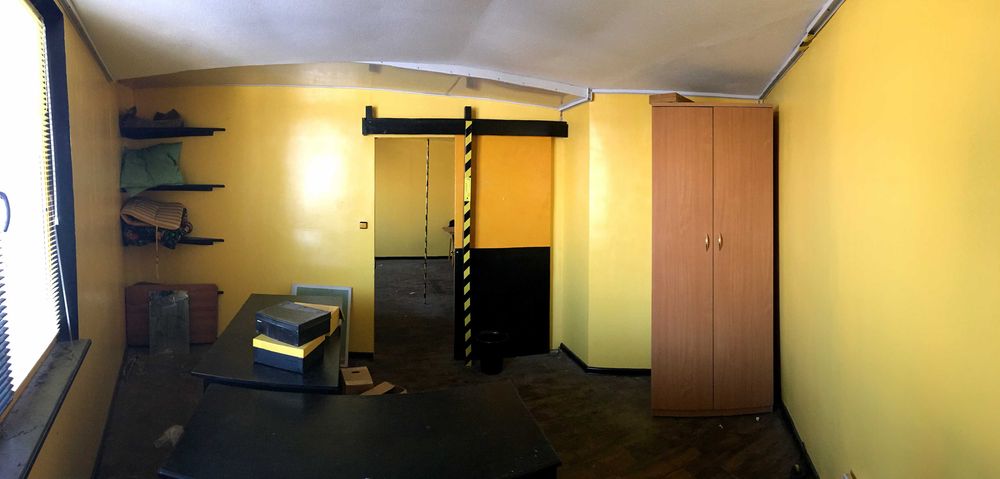 Гараж, приміщення під бізнес