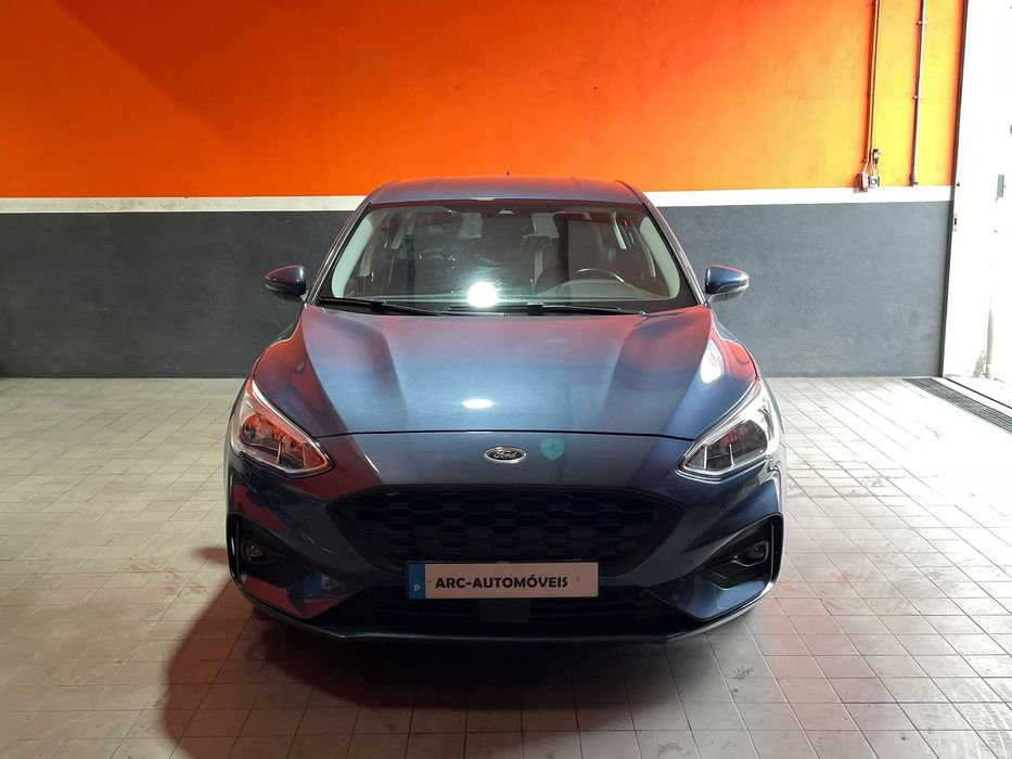 Ford Focus 1.0 EcoBoost S&S COOL&CONNECT DESIGN