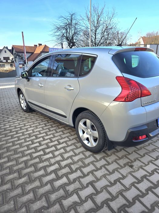 Peugeot 3008 1.6 d super stan 2011 r prywatnie
