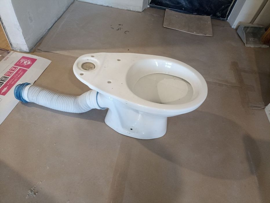 Унітаз для будівельників