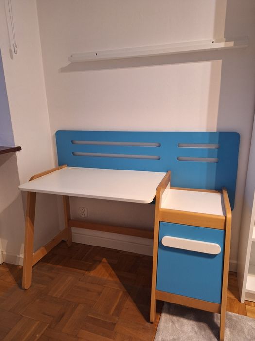 Biurko z szufladami Timoore First niebieskie