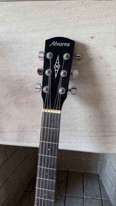 Guitar Alvarez RD26S-AGP