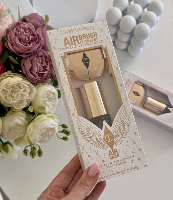 Набір пудра / фіксатор Charlotte Tilbury Airbrush Flawless