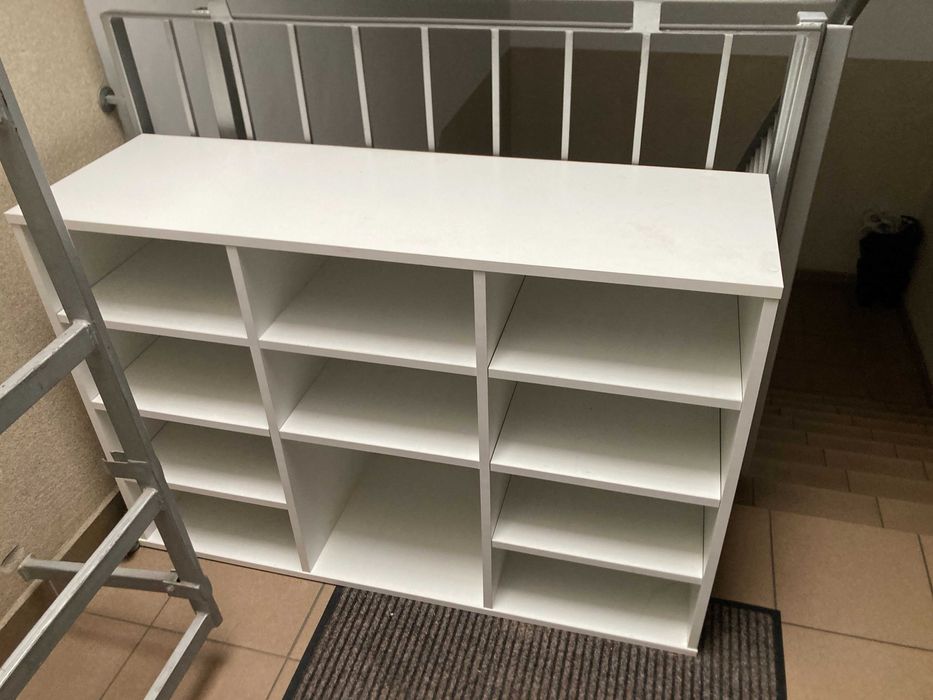 Szafka na buty biała - od stolarza