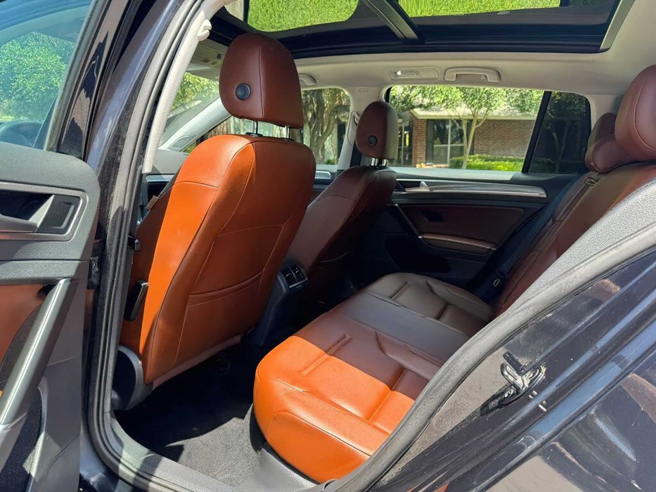 Volkswagen Golf Alltrack      2018