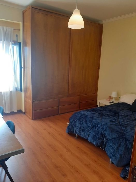 Quarto para Arrendar