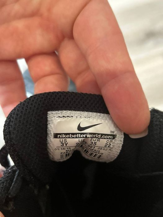 Кросівки якісні левіс