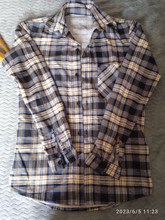 Сорочка,рубашка.