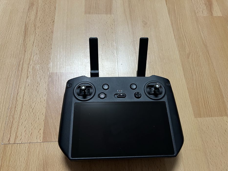 Продам DJI Mavic 3