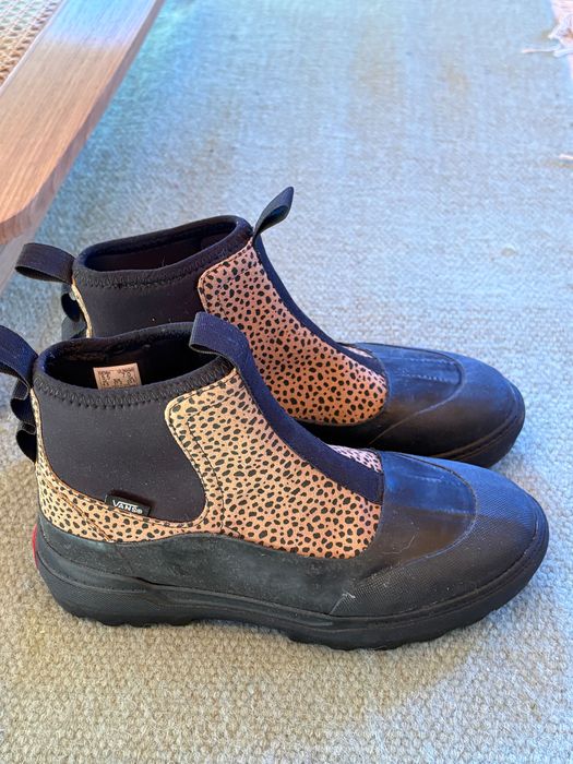 Buty Vans Colfax Animal 37