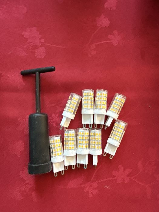 Lampa sufitowa na 9 kloszy