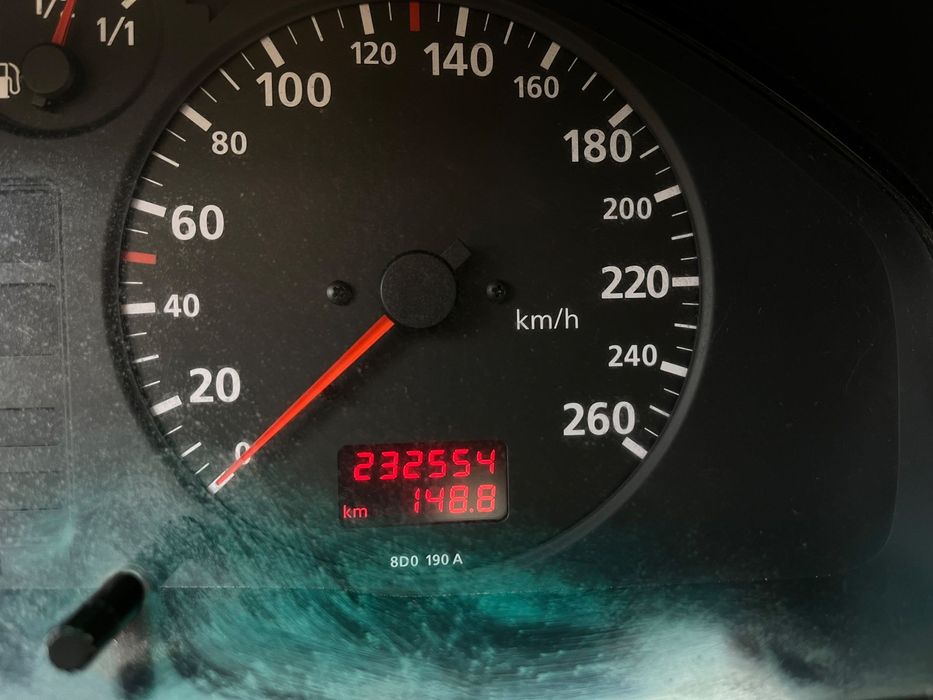 Audi A4528039449765488643