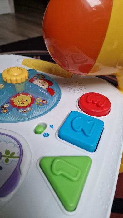 Zabawka Fisher Price.