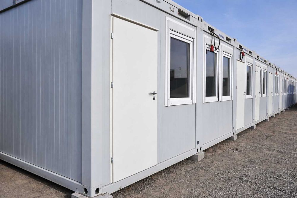Kontenery modułowe 45 m² – komplet 3 szt. z WC, prysznicem i aneksem | LEASING | TRANSPORT | MONTAŻ