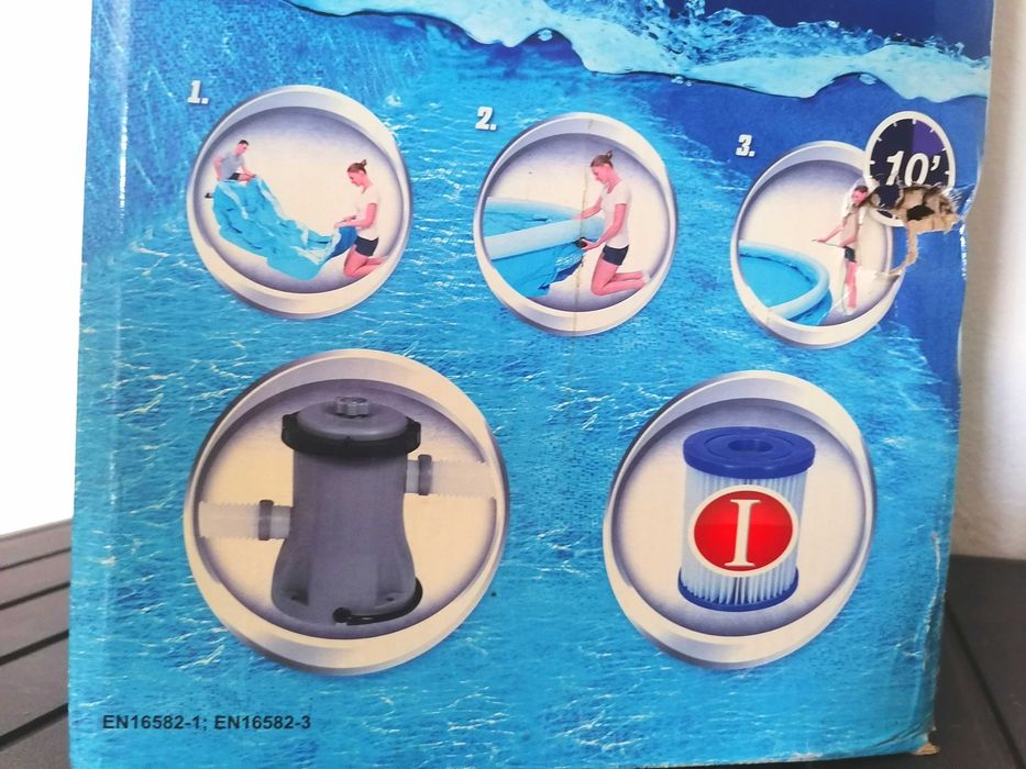 Piscina como Nova Bestway Fast Set