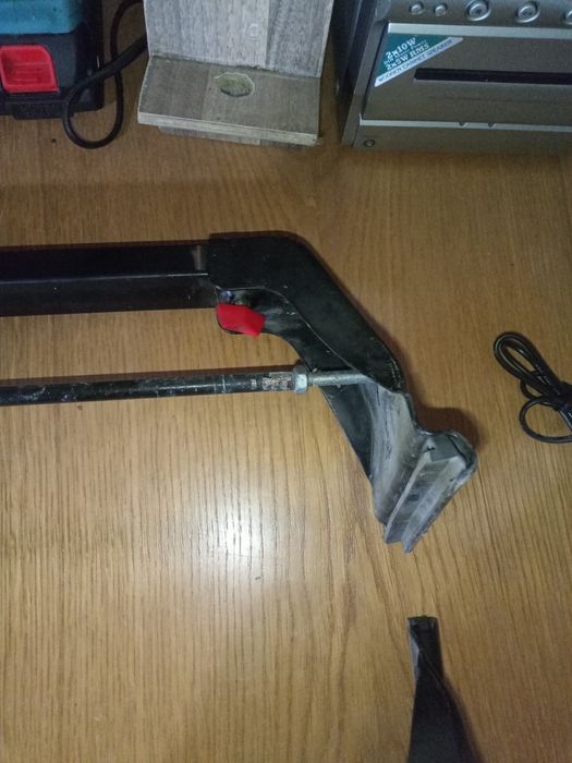 Автомобільний багажник металевий