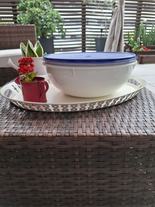 Artigos novos da tupperware