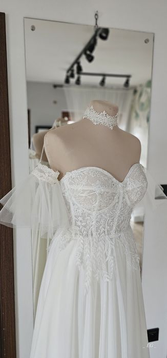 Choker I rękawiczki do sukni ślubnej