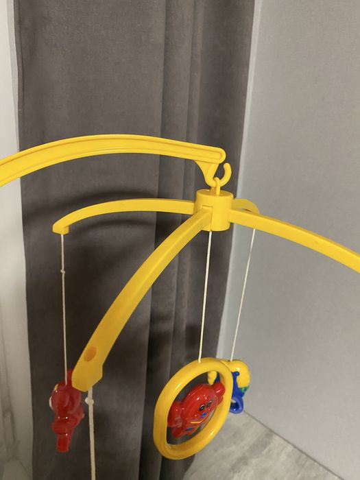 Мобіль дитячий на ліжко