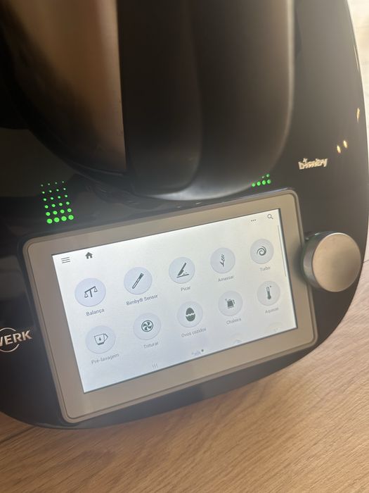 Vendo Bimby TM6 preta com OFERTA de Copo extra