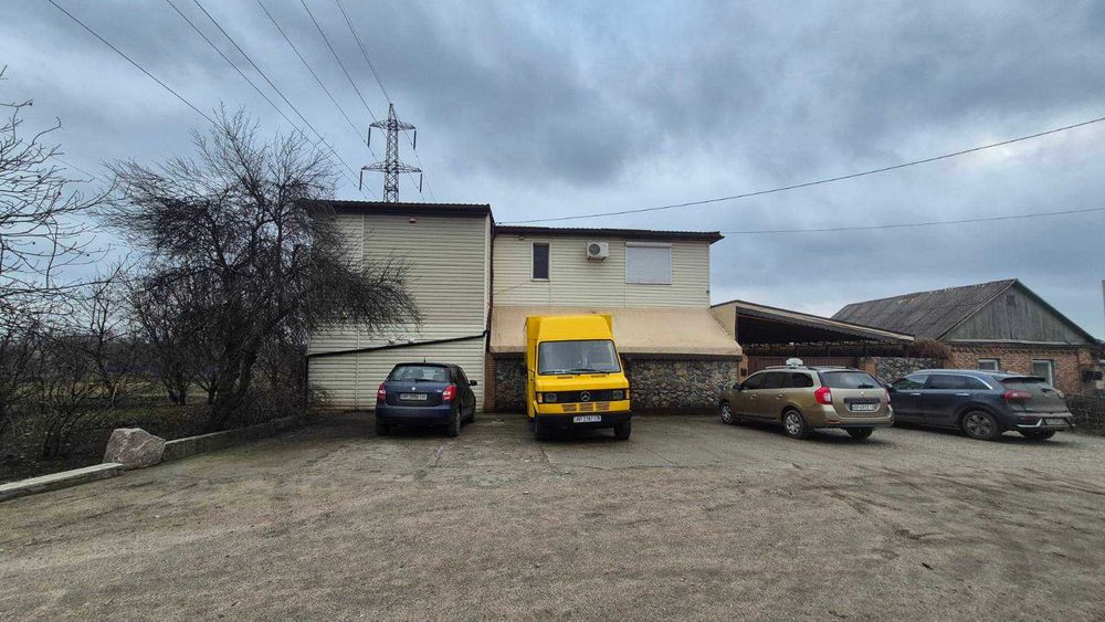 *ПРОДАЖ Комерційне приміщення вільного призначення 500 кв.м