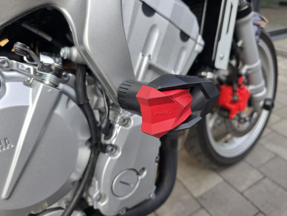 Продаю YAMAHA FZ6S