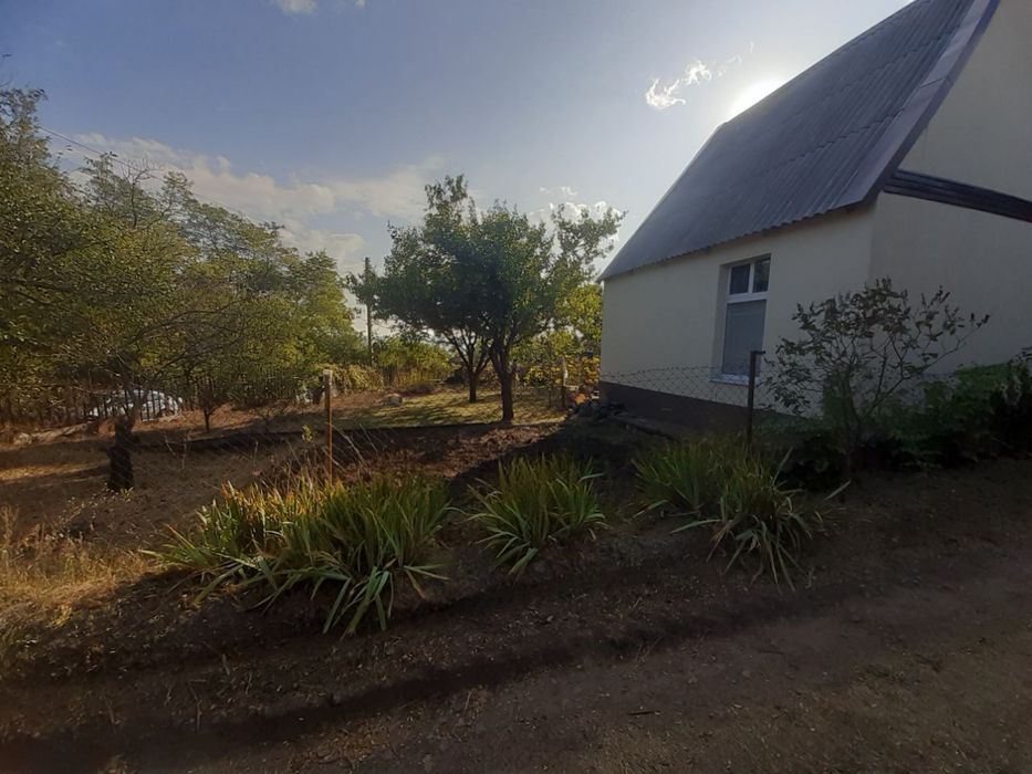 Продається дача з видом на річку Дніпро