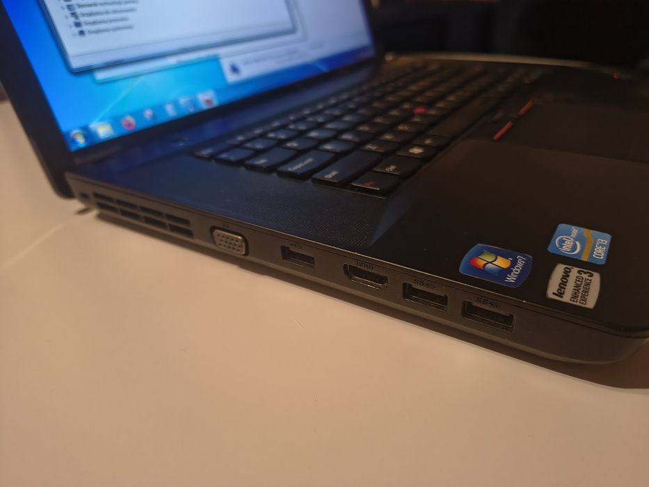 Lenovo ThinkPad E530 / i3-2350M / GeForce 610M / 120 SSD / 4 GB RAM