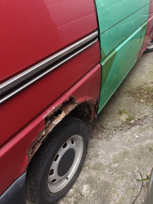 Volkswagen T4 2.4 d rezerwacja