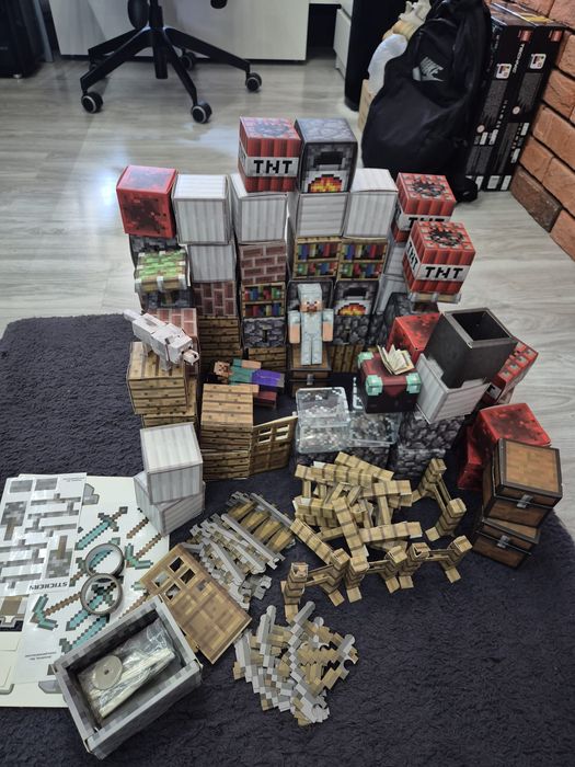 Kartonowe klocki Minecraft