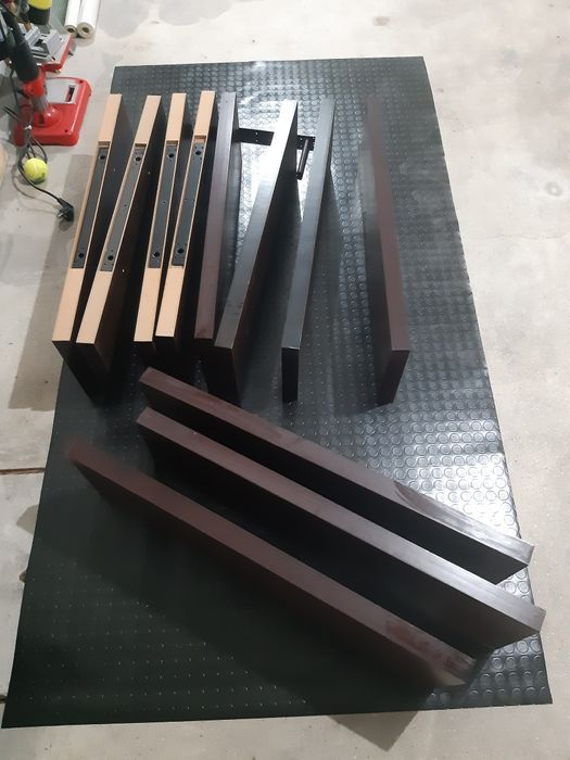 Estantes LACK castanho escuro